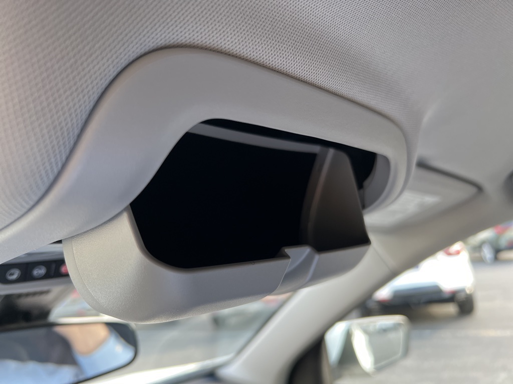 used 2022 Chevrolet Equinox car, priced at $23,400