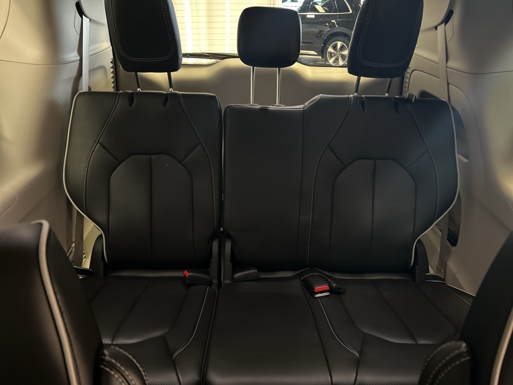 used 2024 Chrysler Pacifica car, priced at $38,595