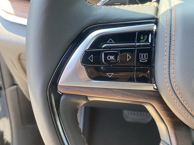 new 2025 Jeep Grand Cherokee car, priced at $54,358