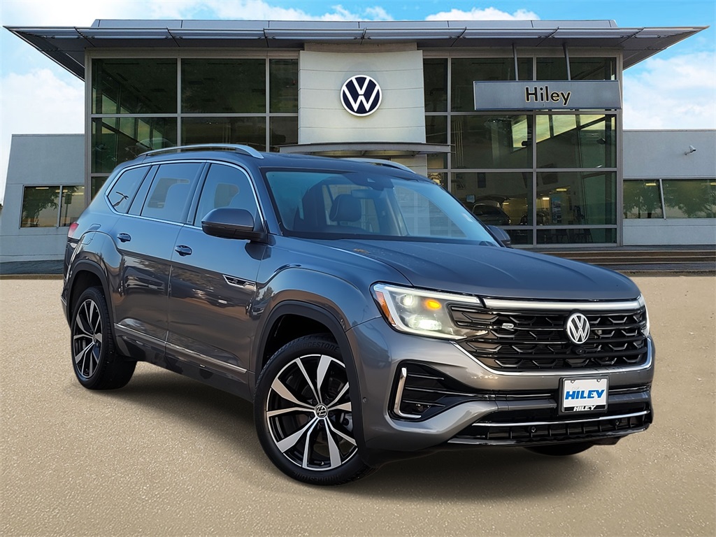 used 2024 Volkswagen Atlas car, priced at $40,080