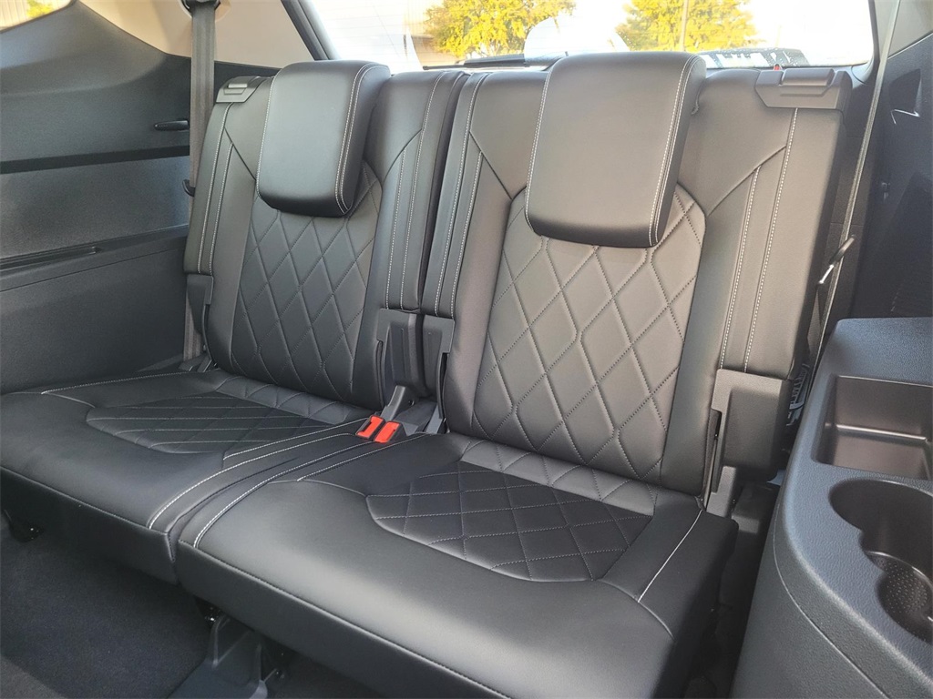 used 2024 Volkswagen Atlas car, priced at $40,080