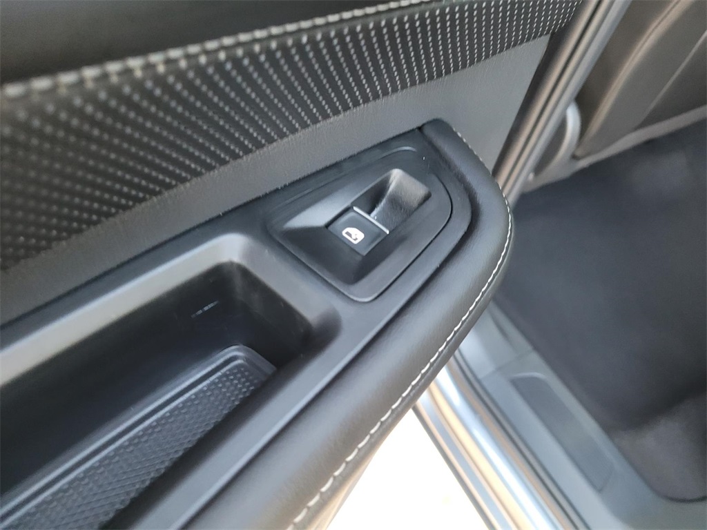 used 2024 Volkswagen Atlas car, priced at $40,080