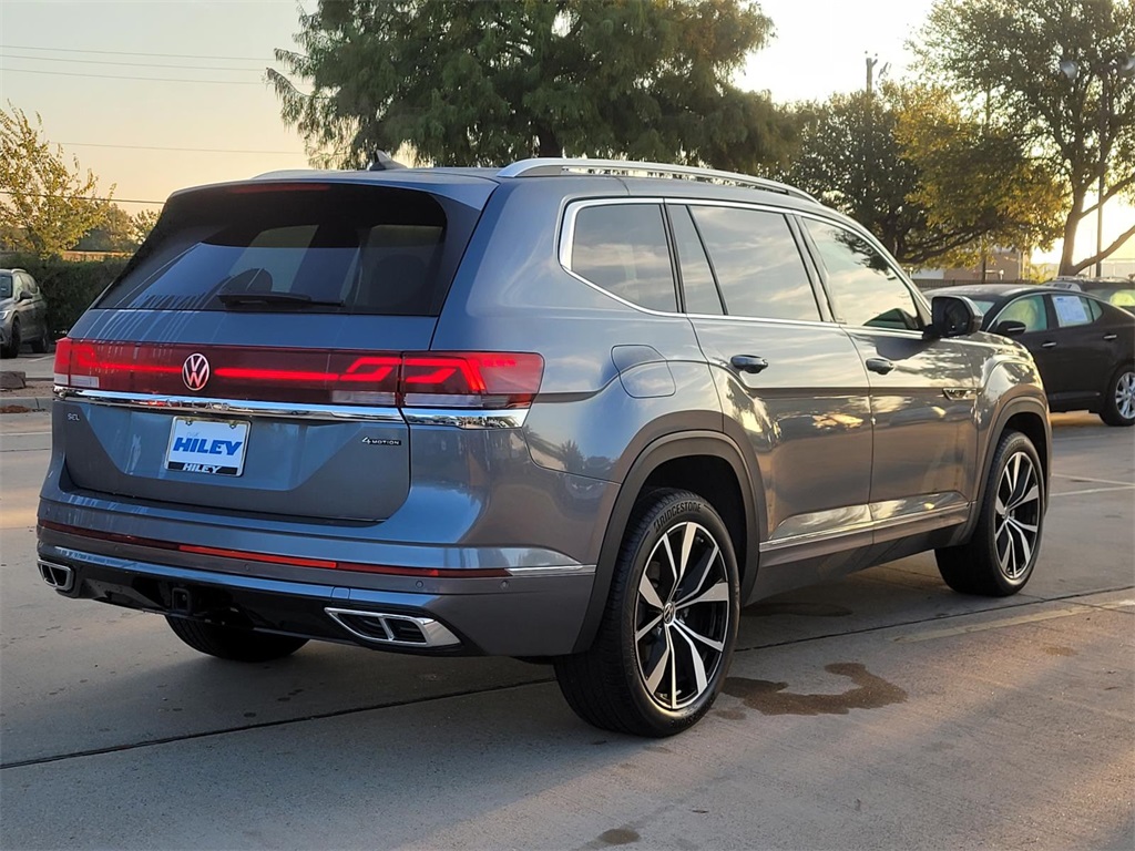used 2024 Volkswagen Atlas car, priced at $40,080