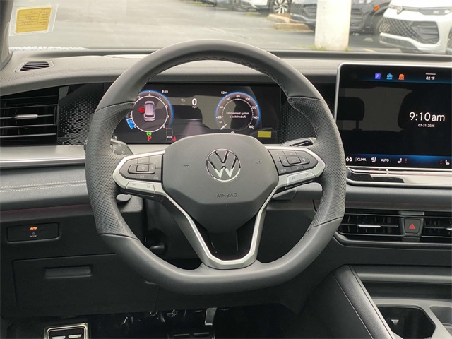 new 2025 Volkswagen Tiguan car, priced at $41,086