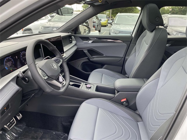 new 2025 Volkswagen Tiguan car, priced at $41,086