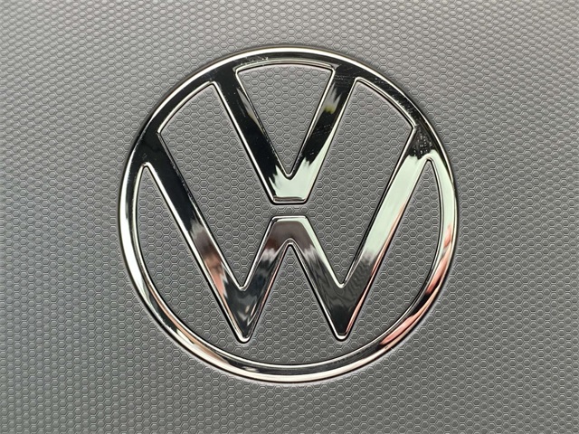 new 2025 Volkswagen Tiguan car, priced at $41,086