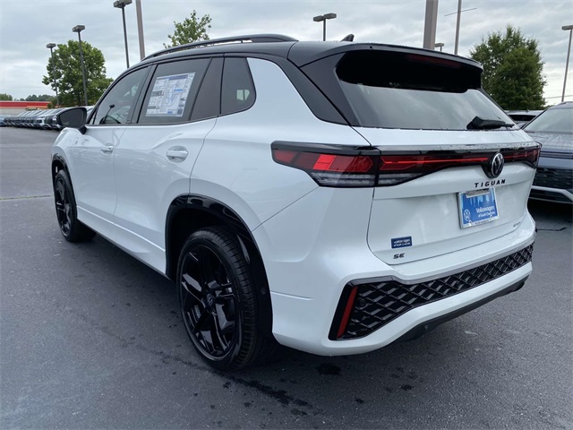 new 2025 Volkswagen Tiguan car, priced at $41,086
