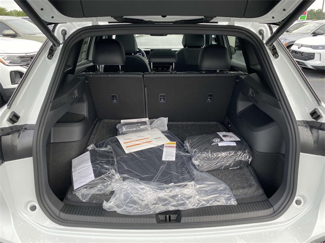 new 2025 Volkswagen Tiguan car, priced at $41,086