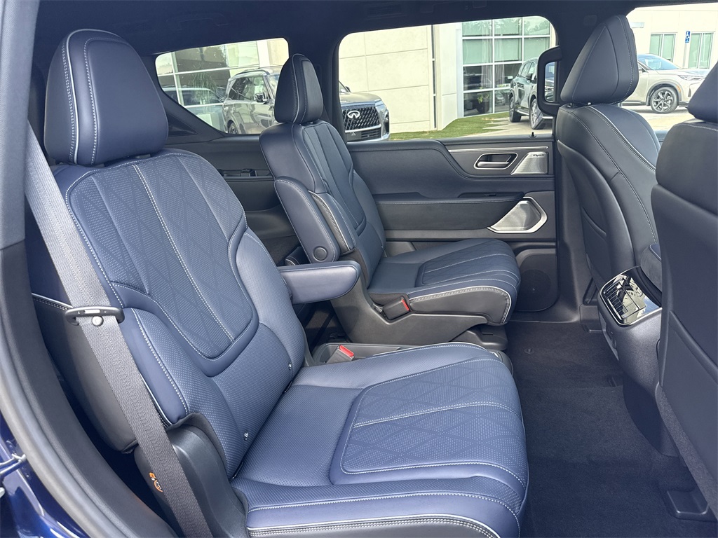 new 2026 INFINITI QX80 car, priced at $106,415
