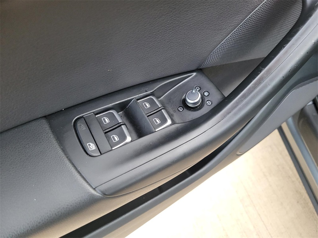 used 2017 Audi Q3 car