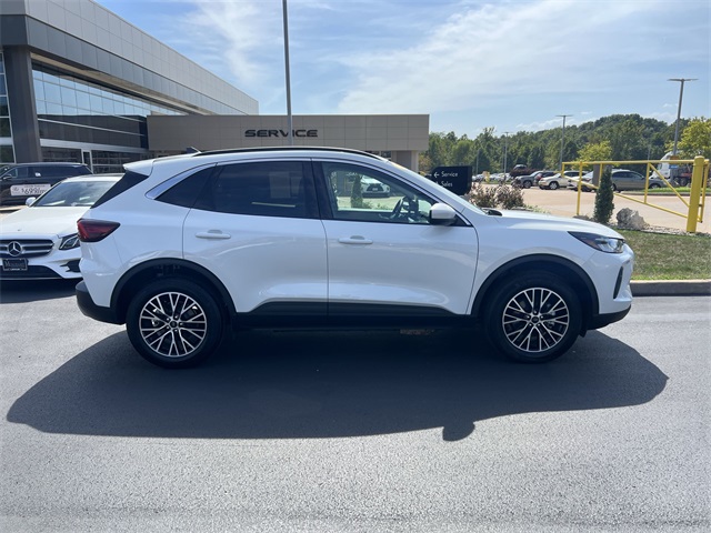used 2024 Ford Escape Plug-In Hybrid car, priced at $28,940