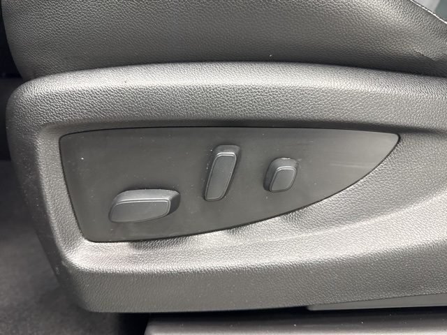 used 2020 Chevrolet Suburban car, priced at $36,334