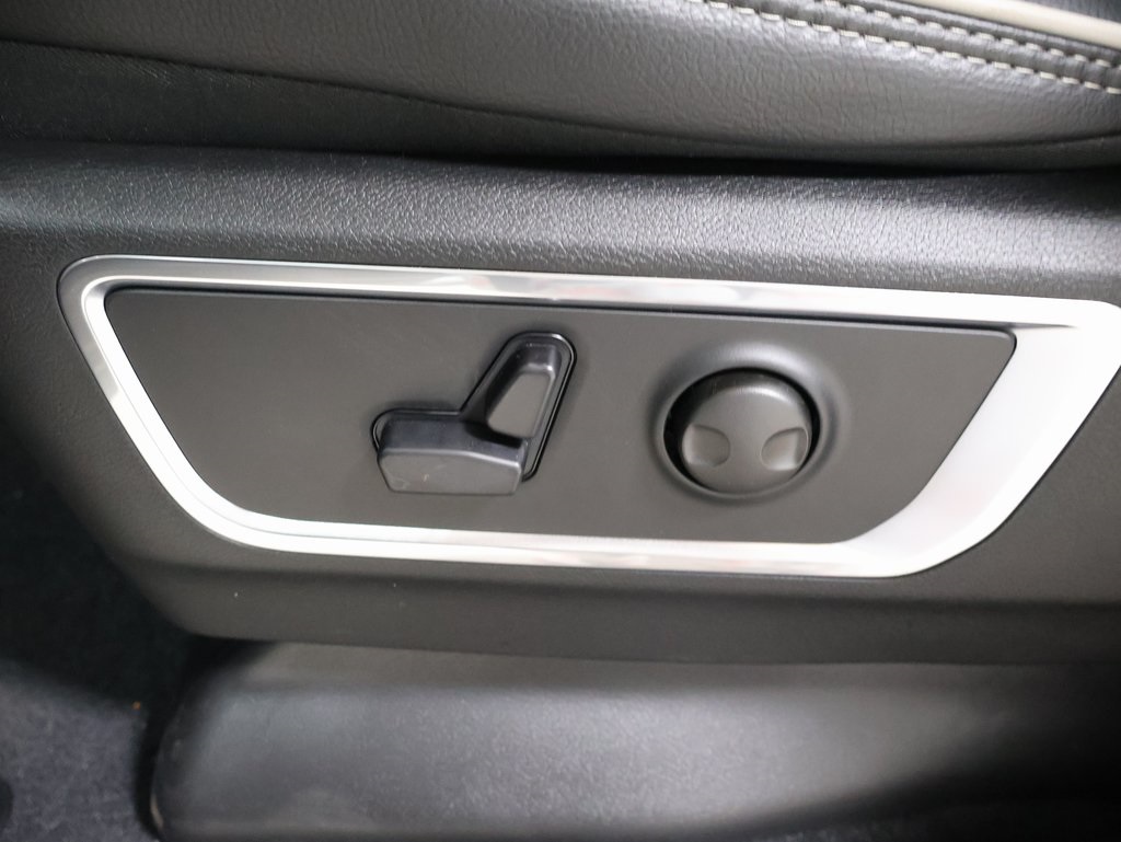 new 2025 Ram 1500 car, priced at $65,079