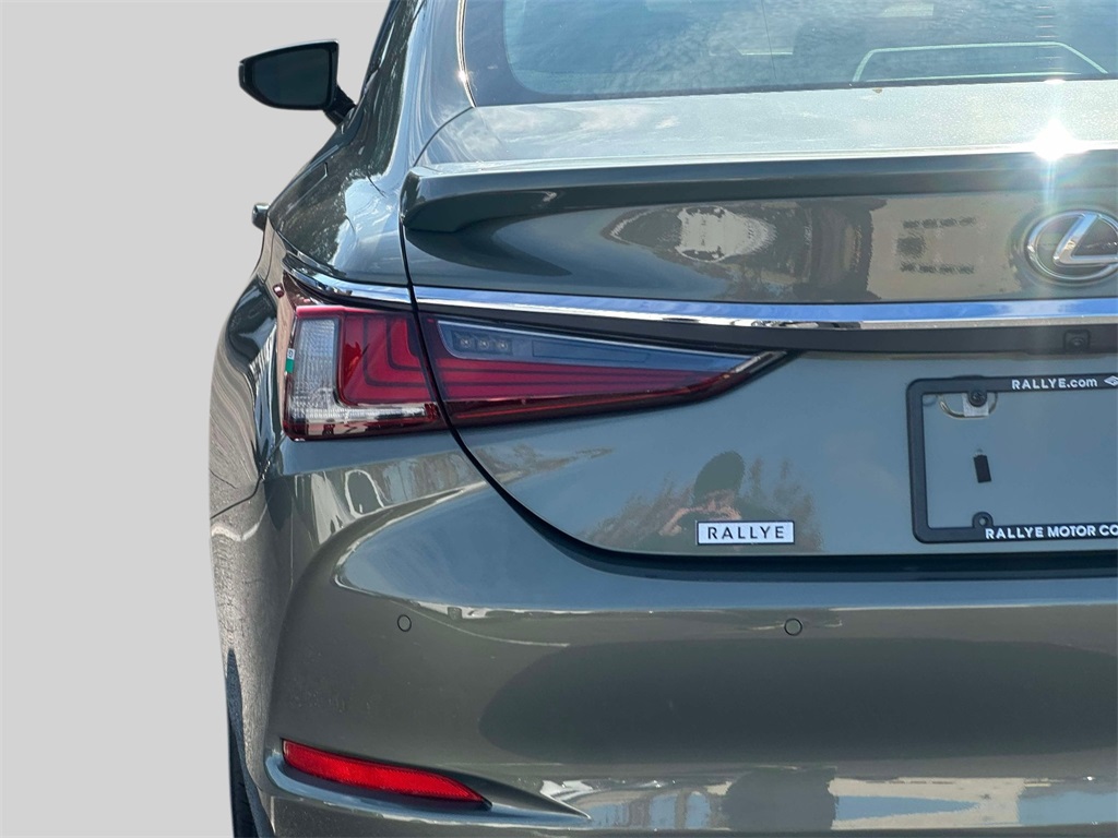 new 2025 Lexus ES car, priced at $47,675