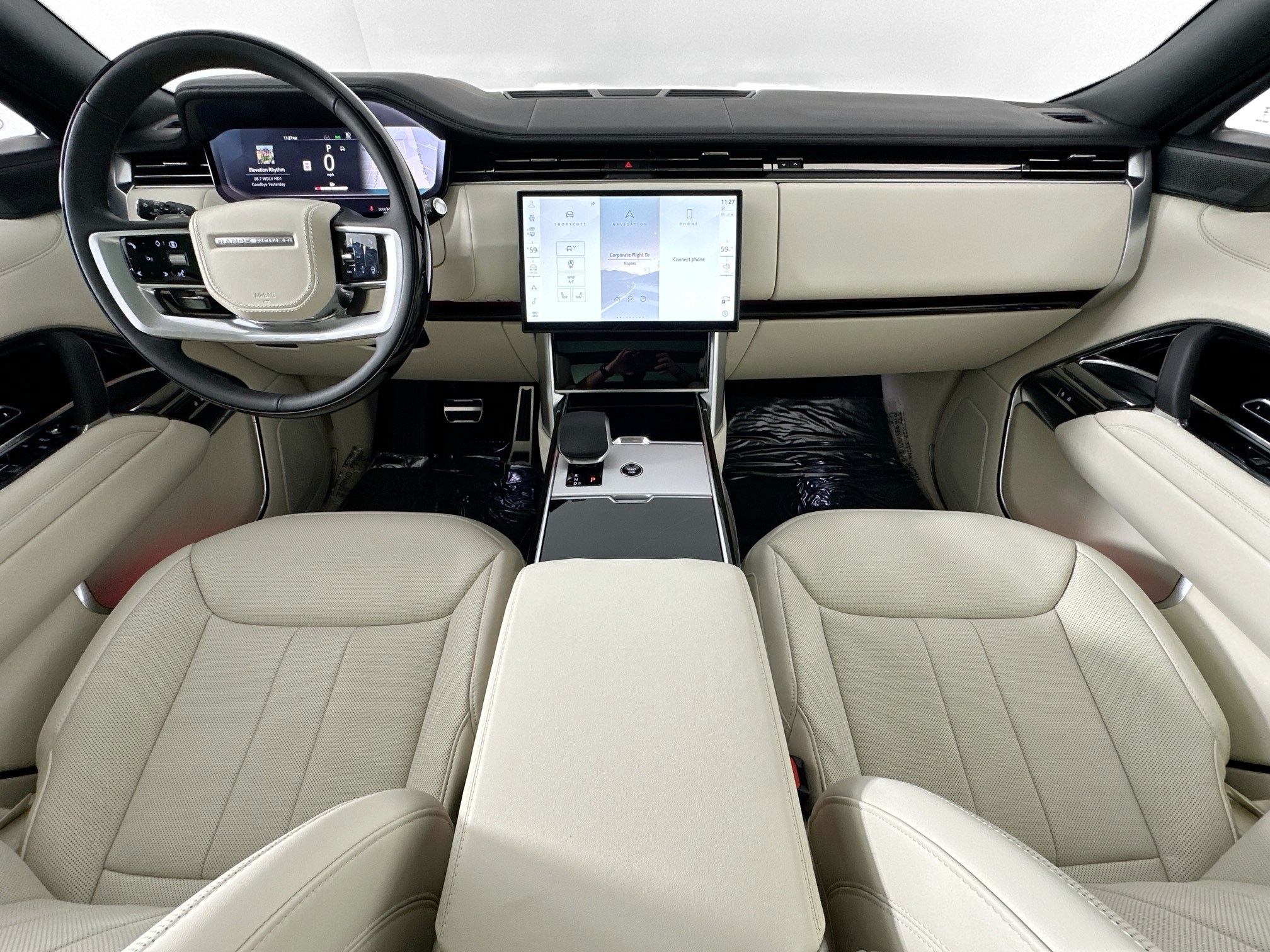 new 2025 Land Rover Range Rover car, priced at $164,975