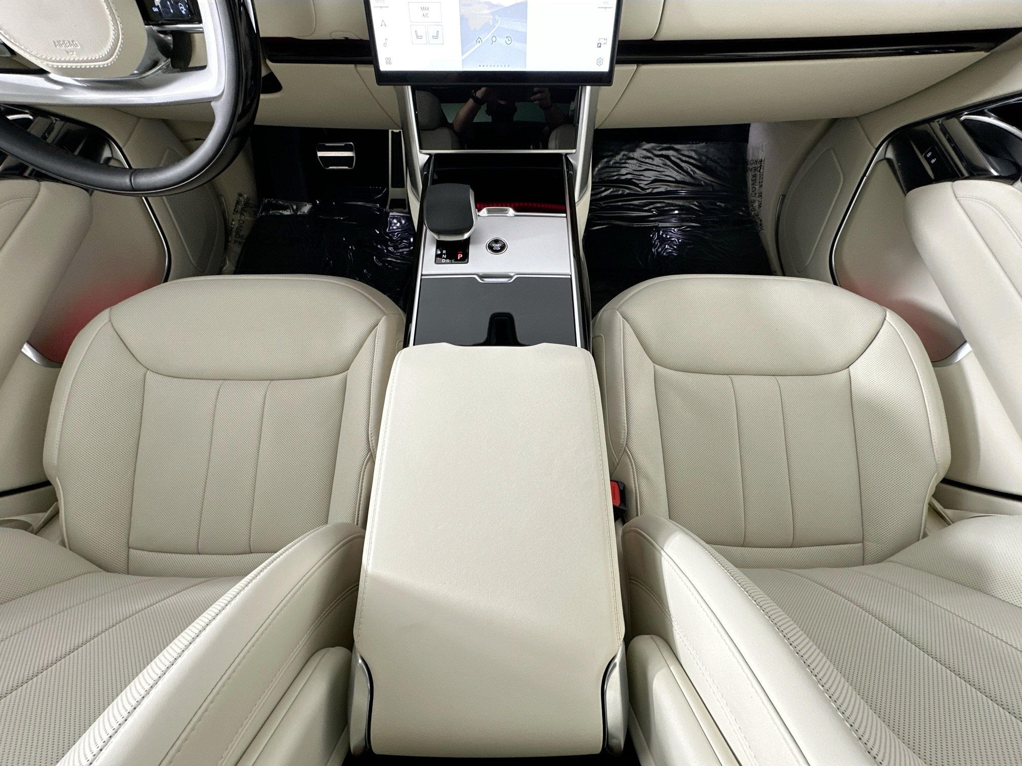 new 2025 Land Rover Range Rover car, priced at $164,975