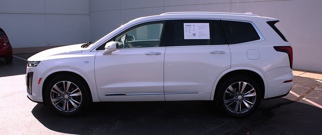 used 2020 Cadillac XT6 car, priced at $30,400