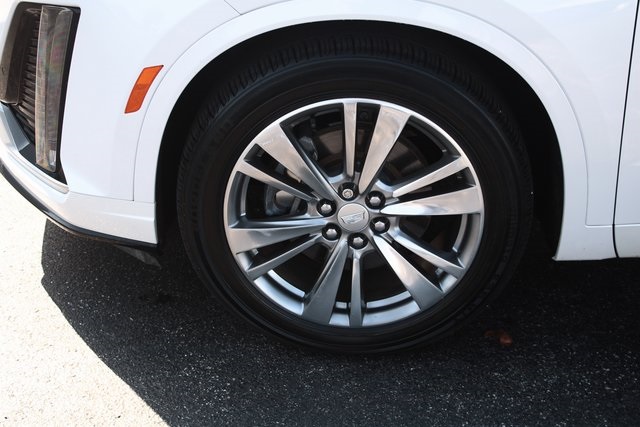 used 2020 Cadillac XT6 car, priced at $30,400
