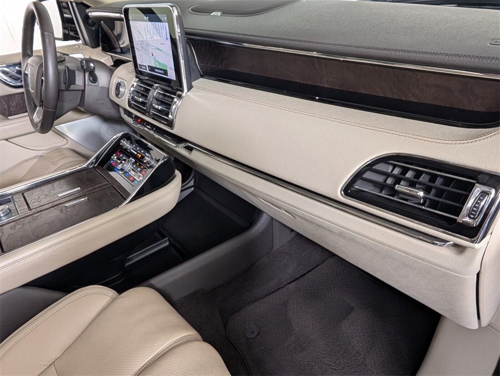 used 2020 Lincoln Navigator car, priced at $38,900