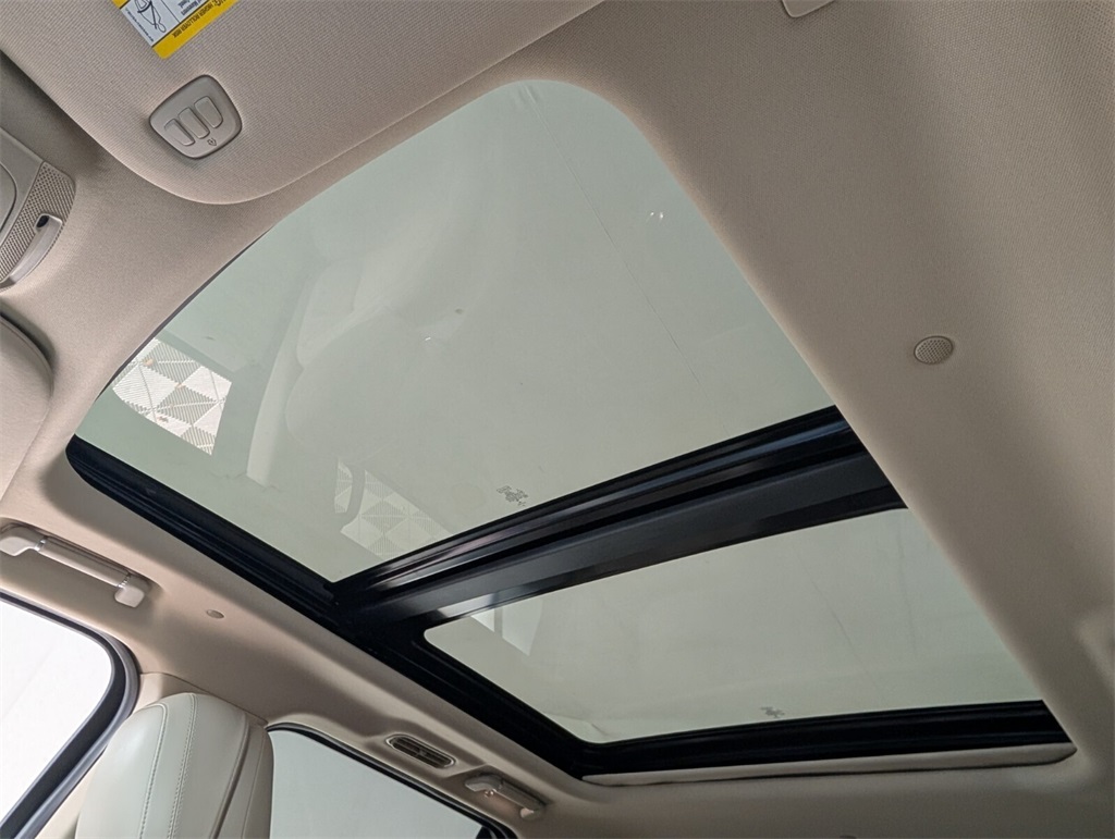 used 2020 Lincoln Navigator car, priced at $38,900