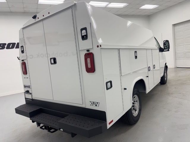 new 2025 Chevrolet Express 3500 car, priced at $62,565