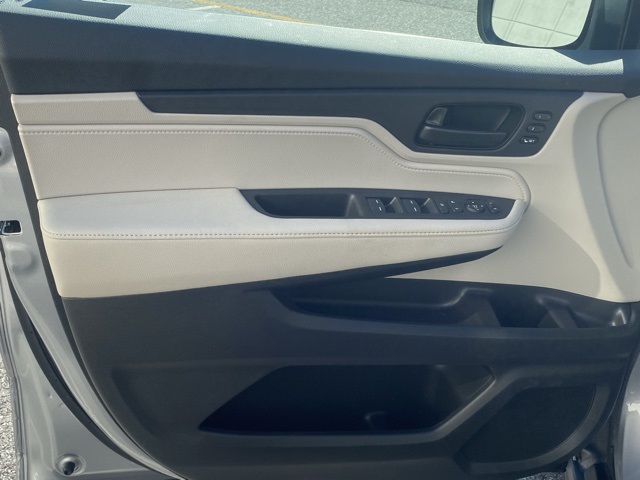 new 2026 Honda Odyssey car, priced at $42,076