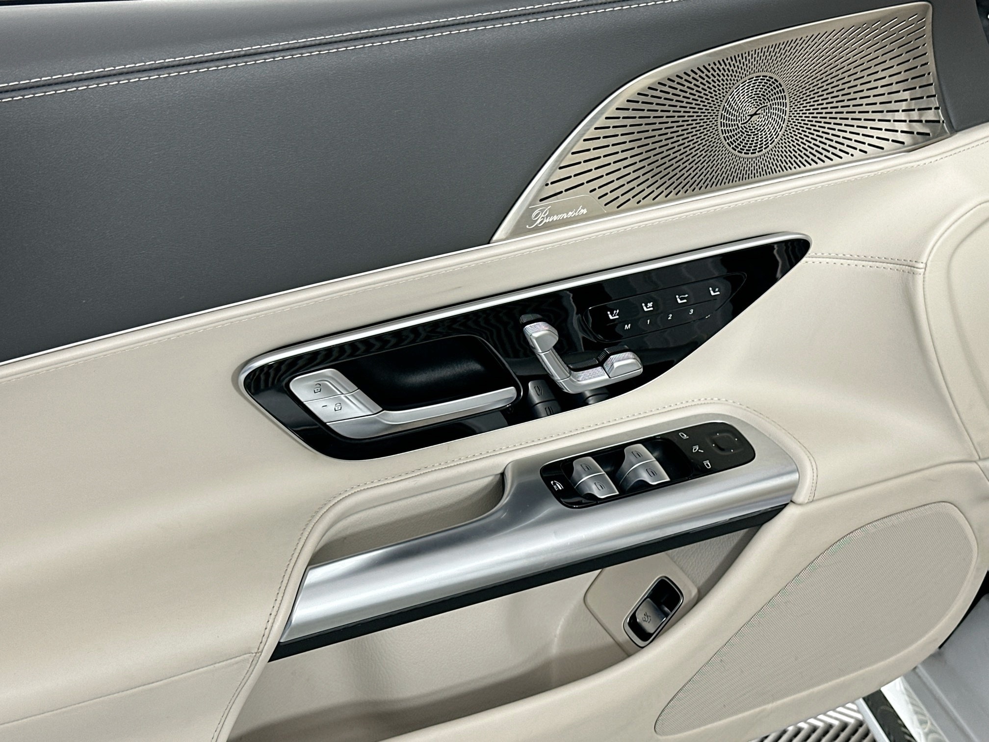 used 2022 Mercedes-Benz SL-Class car, priced at $94,995