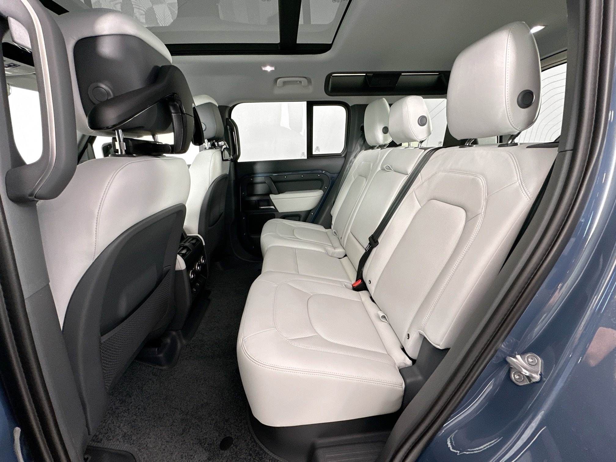new 2025 Land Rover Defender 110 car, priced at $84,673