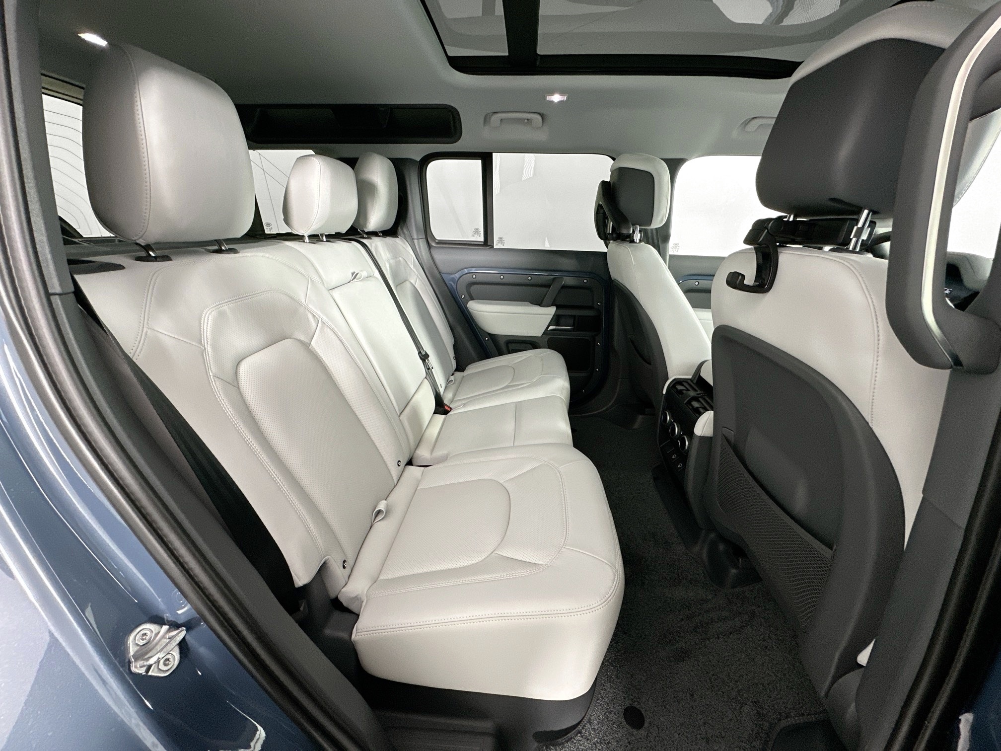 new 2025 Land Rover Defender 110 car, priced at $84,673