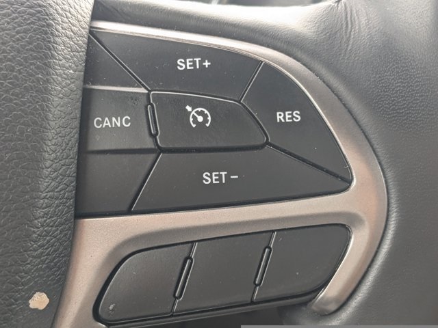 used 2020 Jeep Grand Cherokee car, priced at $21,024