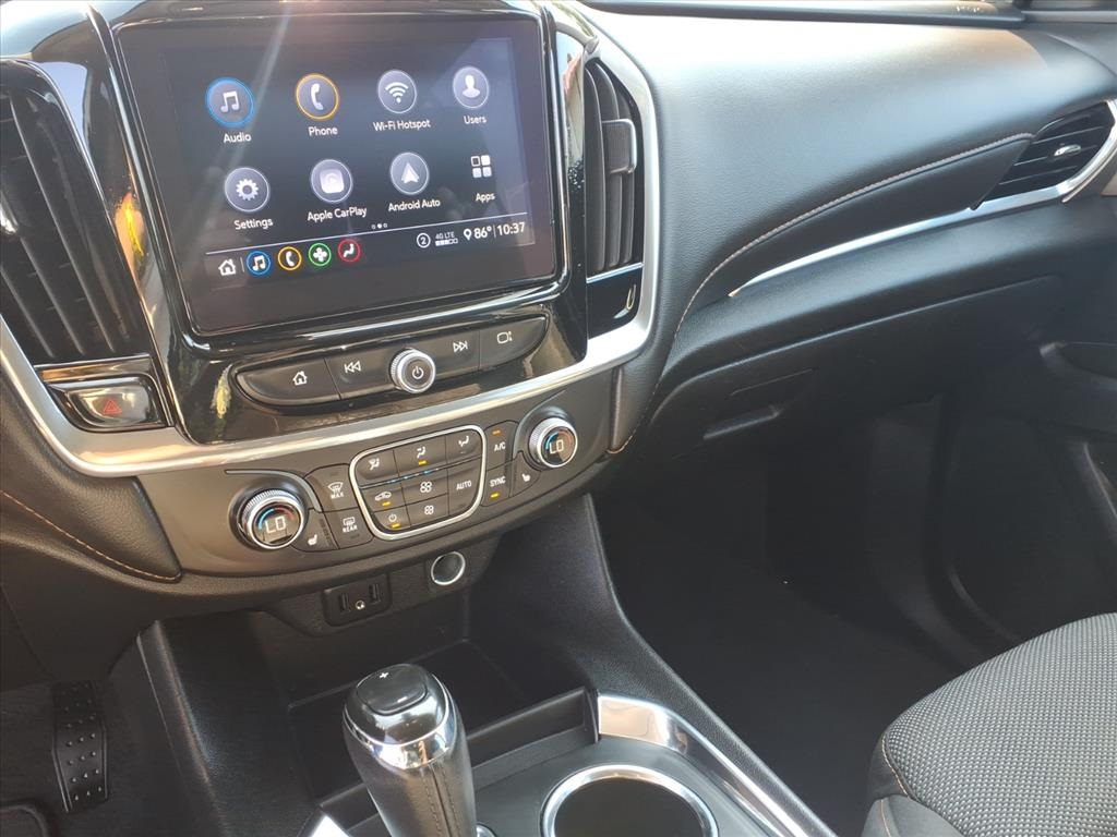 used 2020 Chevrolet Traverse car, priced at $21,900
