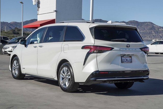 used 2021 Toyota Sienna car, priced at $44,577