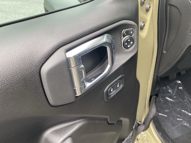 new 2025 Jeep Wrangler car, priced at $38,455