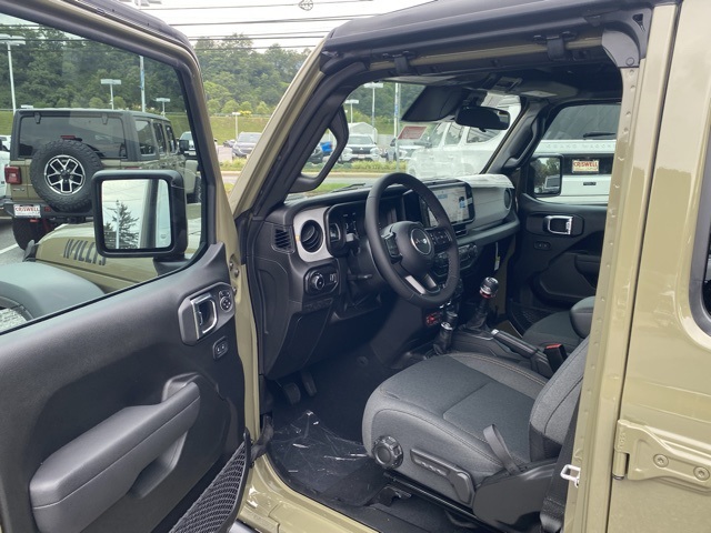 new 2025 Jeep Wrangler car, priced at $38,455