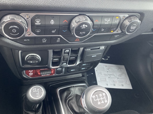 new 2025 Jeep Wrangler car, priced at $38,455
