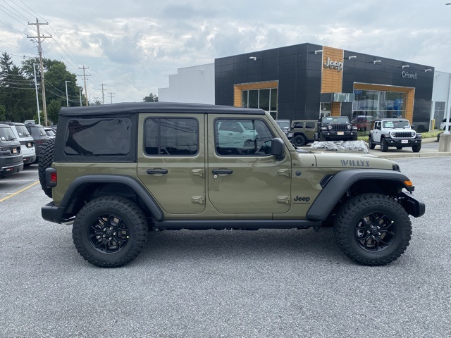 new 2025 Jeep Wrangler car, priced at $38,455
