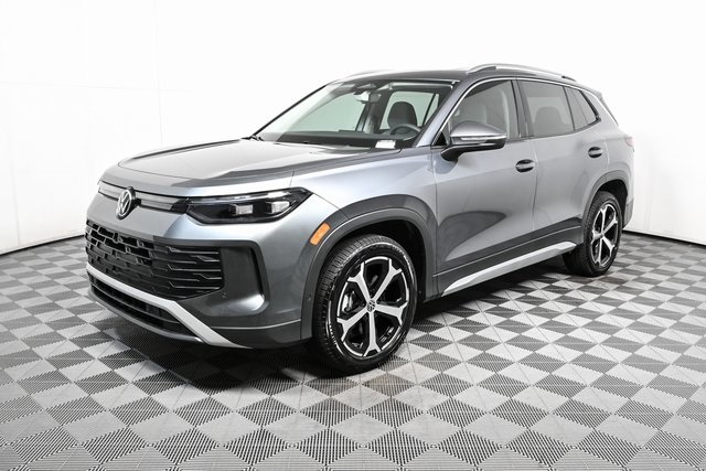 new 2025 Volkswagen Tiguan car, priced at $39,166