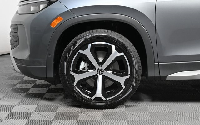 new 2025 Volkswagen Tiguan car, priced at $39,166