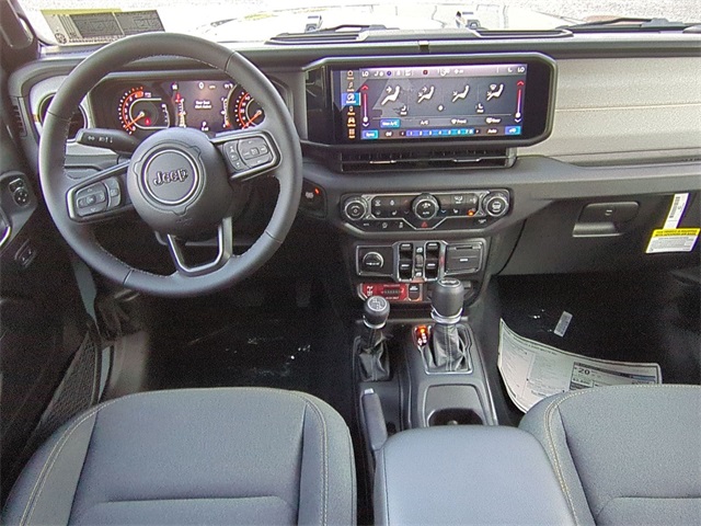new 2025 Jeep Wrangler car, priced at $47,580