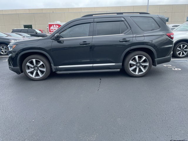 used 2024 Honda Pilot car, priced at $49,240