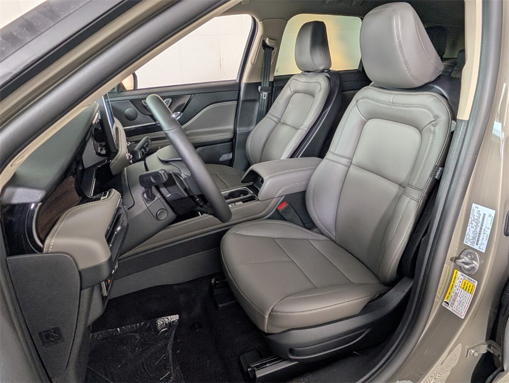 new 2025 Lincoln Corsair Plug-In Hybrid car, priced at $56,746