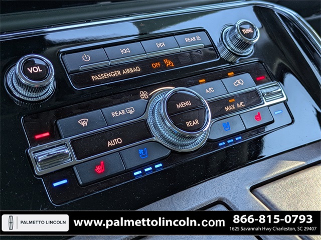 used 2022 Lincoln Navigator car, priced at $60,972