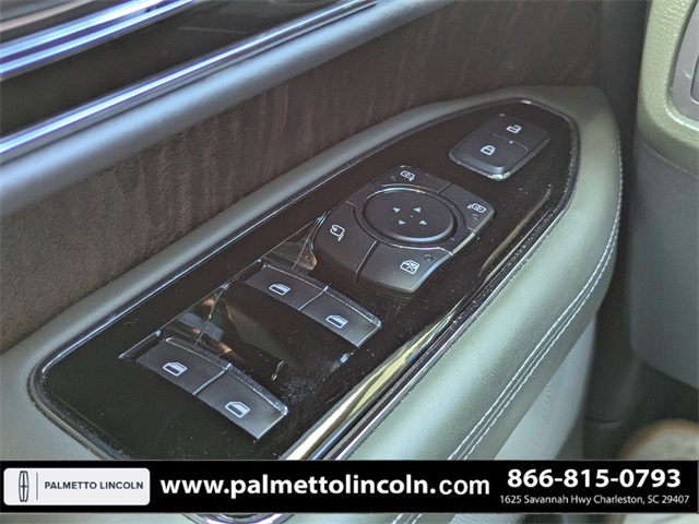 used 2022 Lincoln Navigator car, priced at $60,972