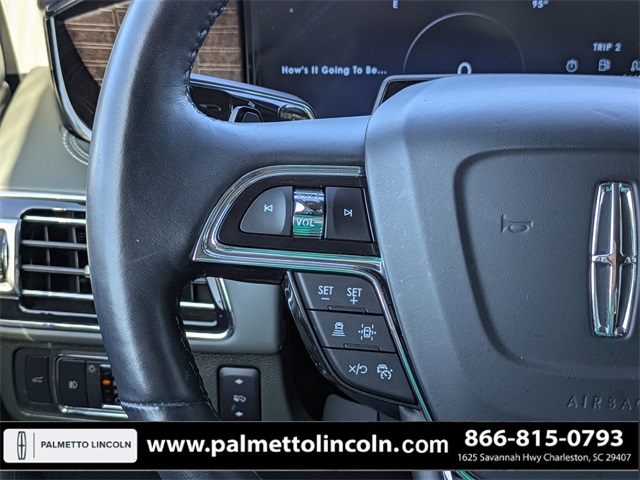 used 2022 Lincoln Navigator car, priced at $60,972
