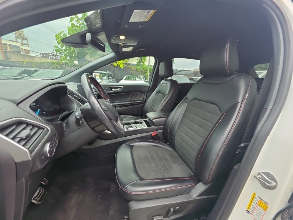 used 2022 Ford Edge car, priced at $19,895