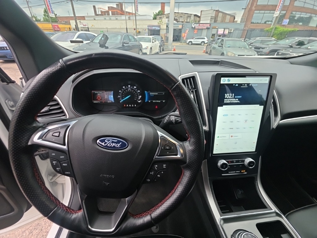 used 2022 Ford Edge car, priced at $19,895