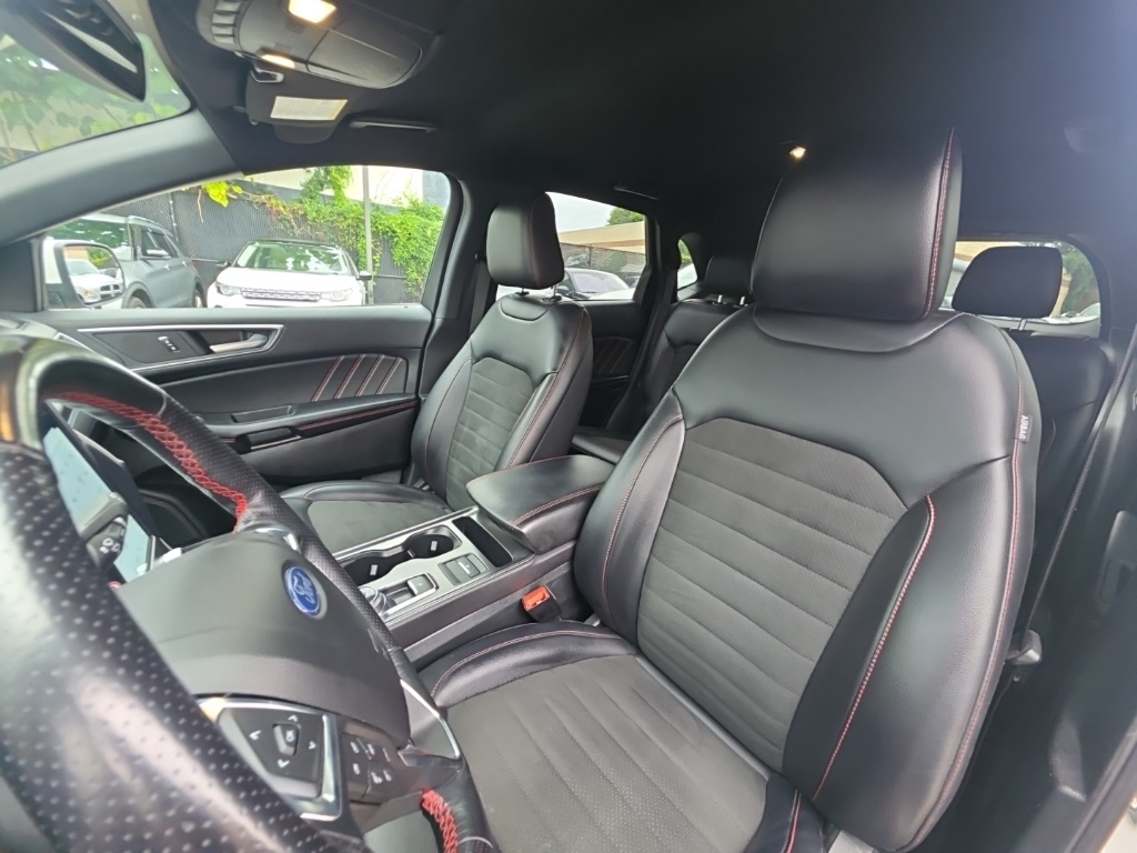 used 2022 Ford Edge car, priced at $19,895