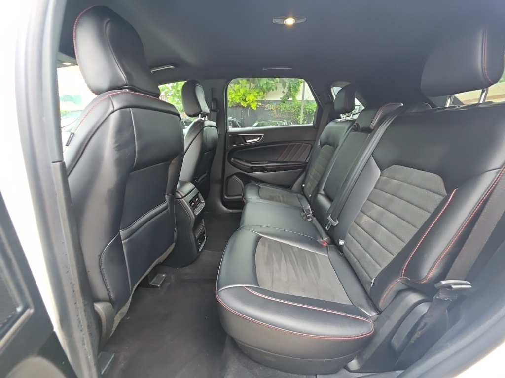 used 2022 Ford Edge car, priced at $19,895