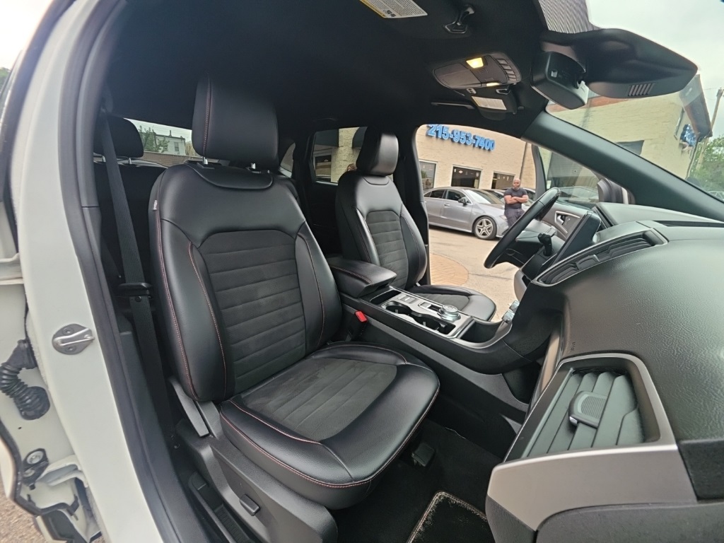used 2022 Ford Edge car, priced at $19,895