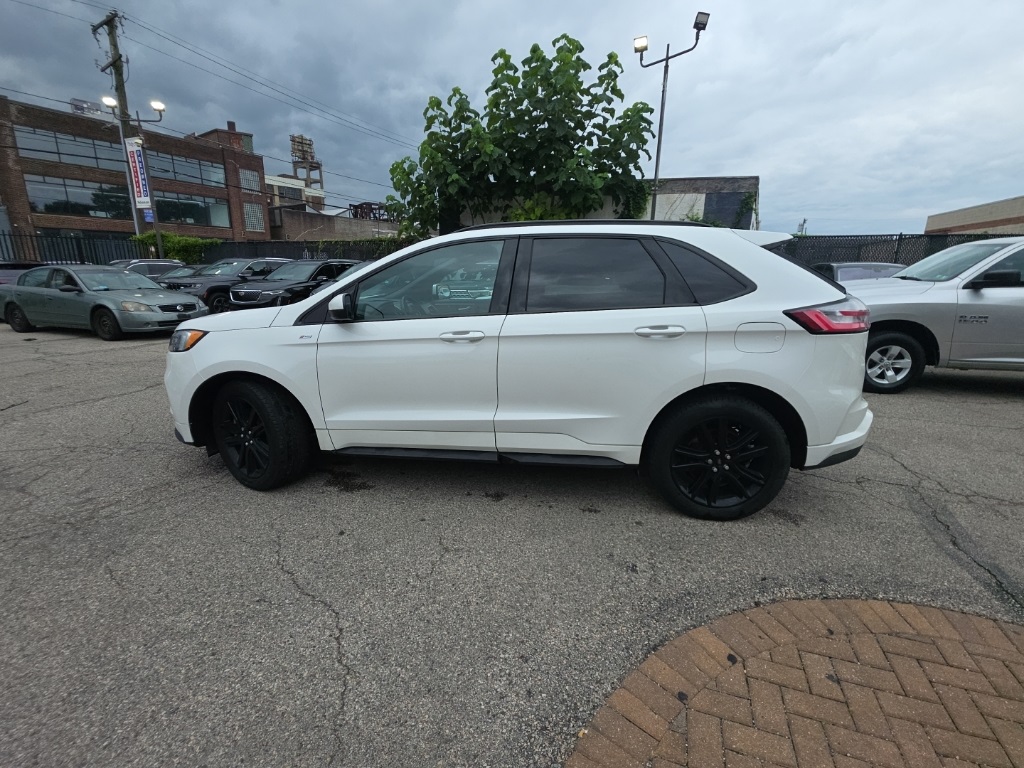 used 2022 Ford Edge car, priced at $19,895